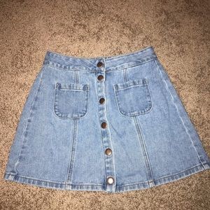 Brandy Melville skirt